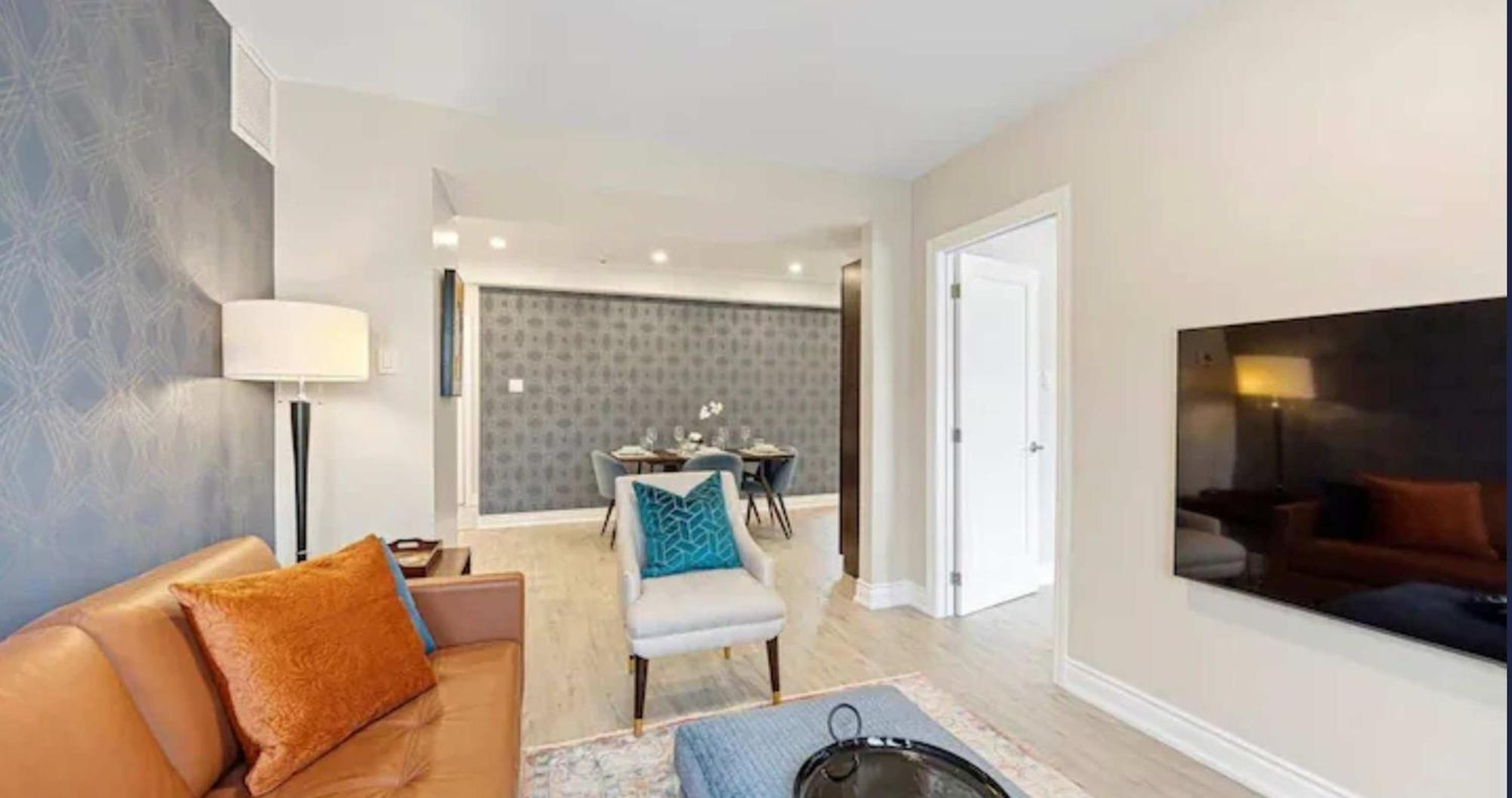 Casa St Clair - Suite -Style Suite W Lrg Patio Toronto Extérieur photo